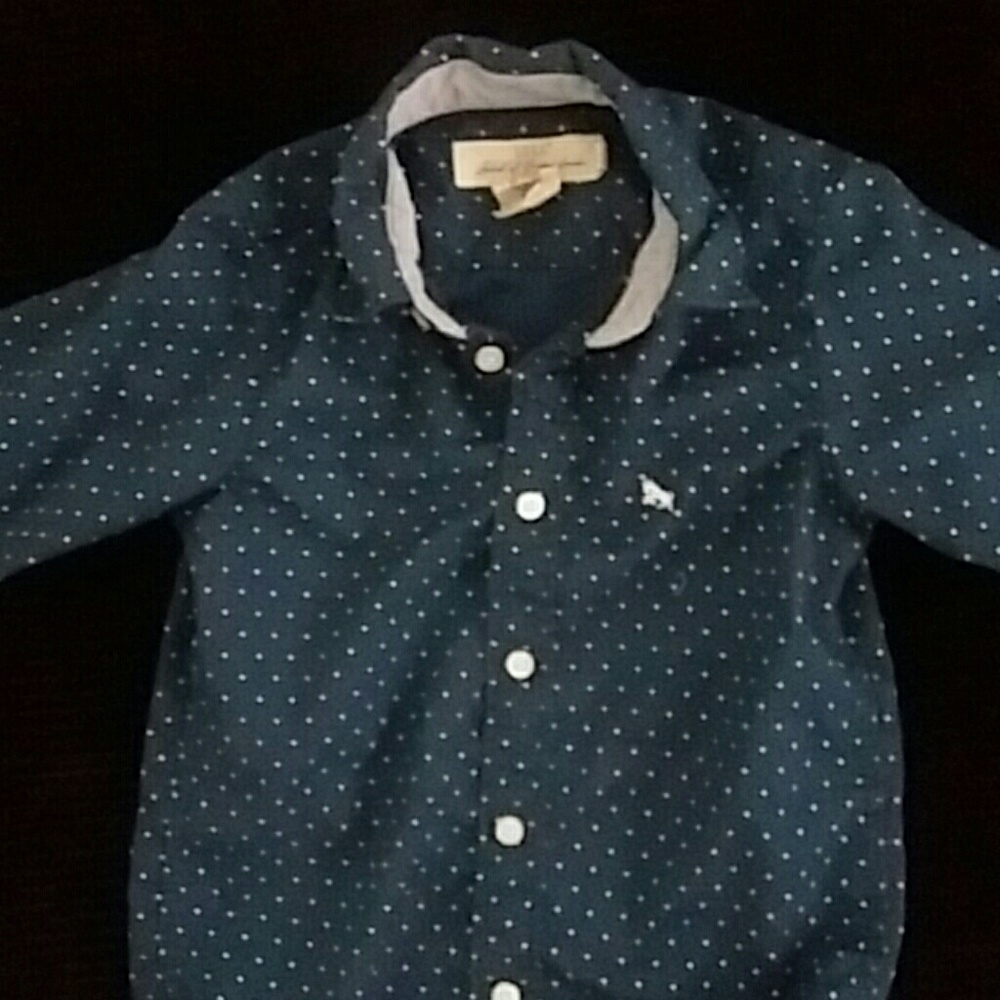 L.O.G.G  H&M boys dress shirt